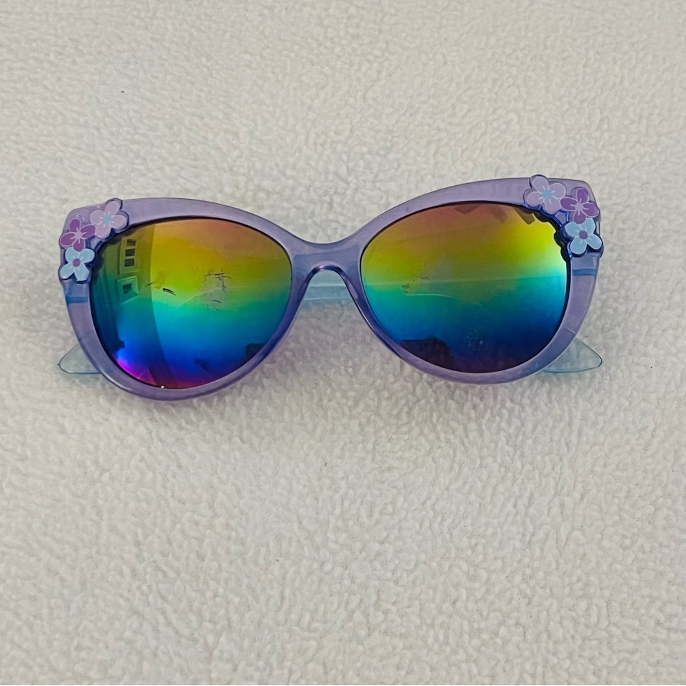 ⭐️4/$10 Gymboree Spring Bloom Purple Hydrangea Sunglasses.